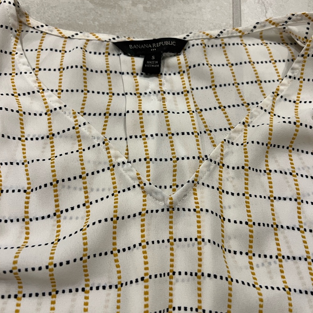 Banana Republic White and Yellow Checkered Blouse